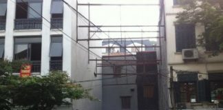 Chống văng nhà khi xây dựng Chống văng nhà khi xây dựng